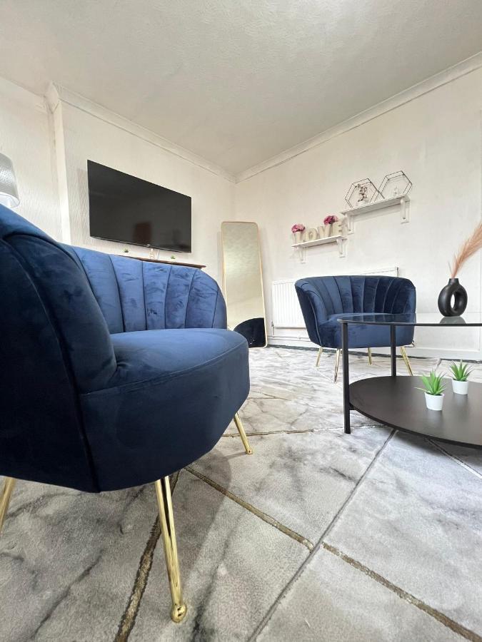 Entire 3 Bedroom Luxury Apartment In London With Private Balcony Eksteriør bilde