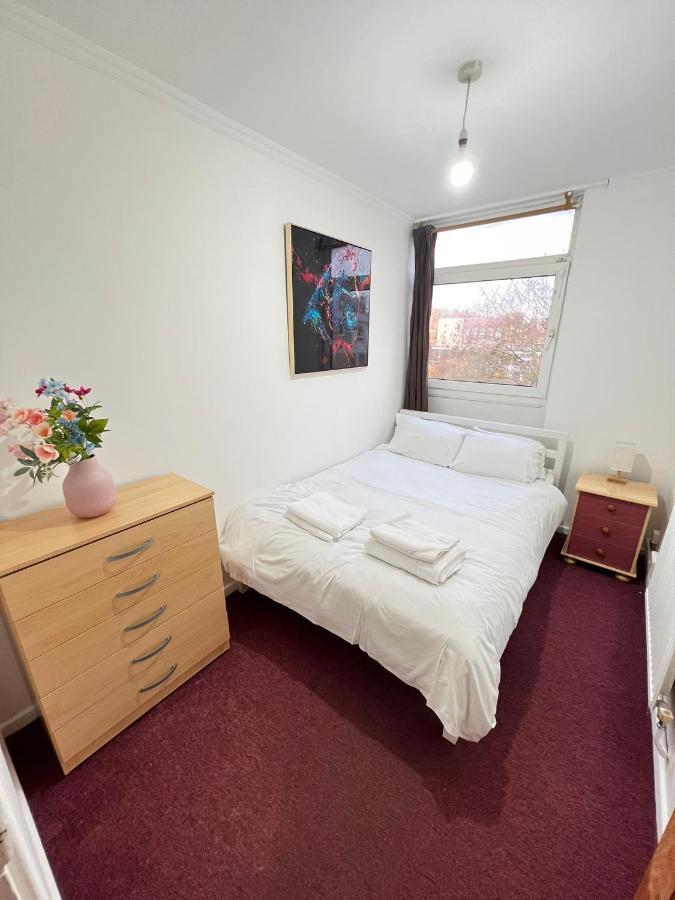 Entire 3 Bedroom Luxury Apartment In London With Private Balcony Eksteriør bilde